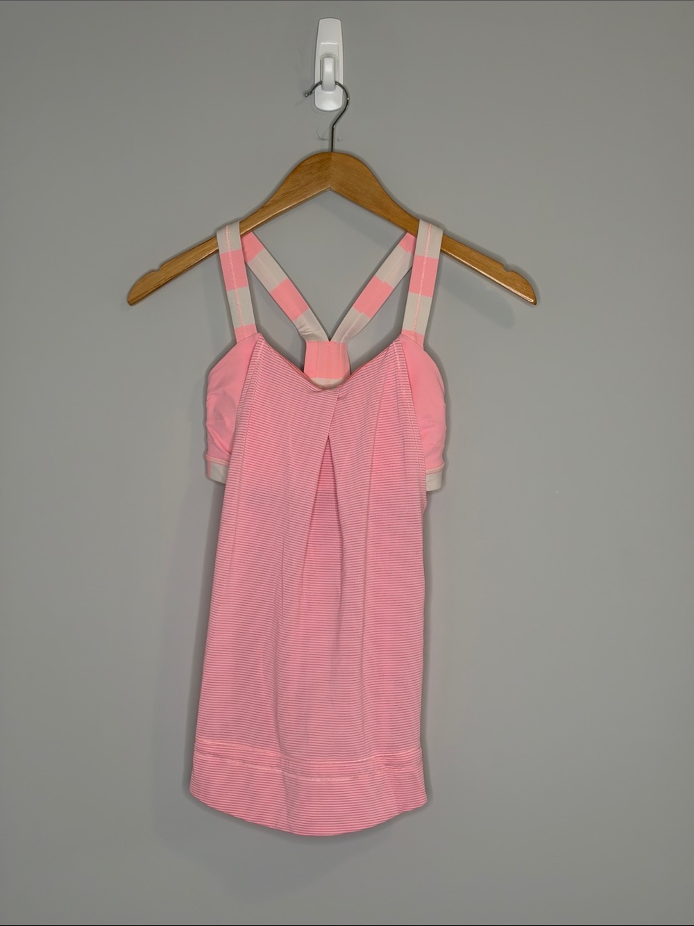 Lululemon athletics Pink Strappy Athletic Tank Top Size 4